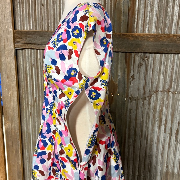 Boden Colorful Floral Mini Dress - Picture 7 of 11